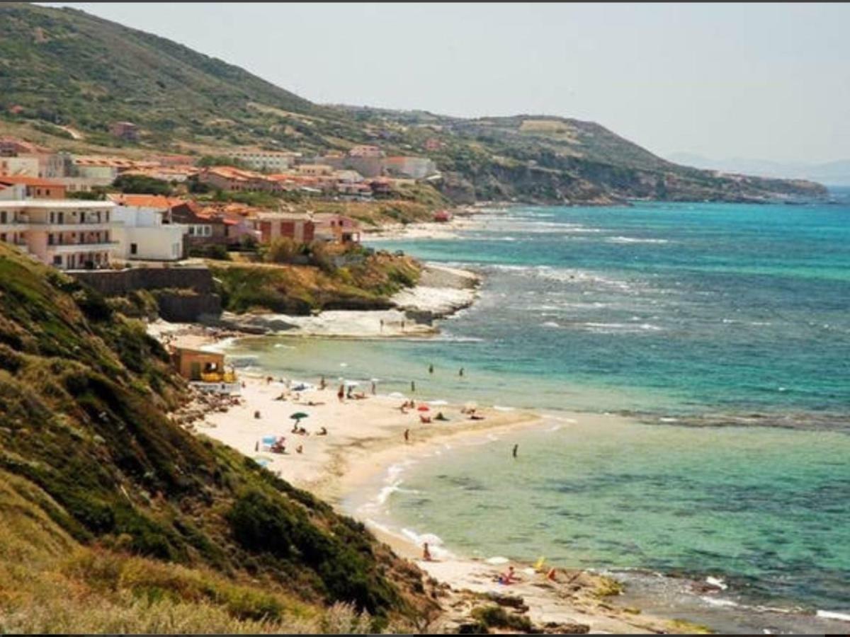 Apartament Lucia 150Mt From Beach Castelsardo Bagian luar foto