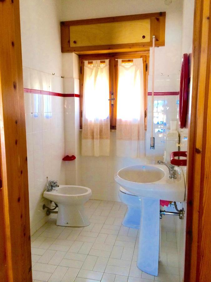 Apartament Lucia 150Mt From Beach Castelsardo Bagian luar foto
