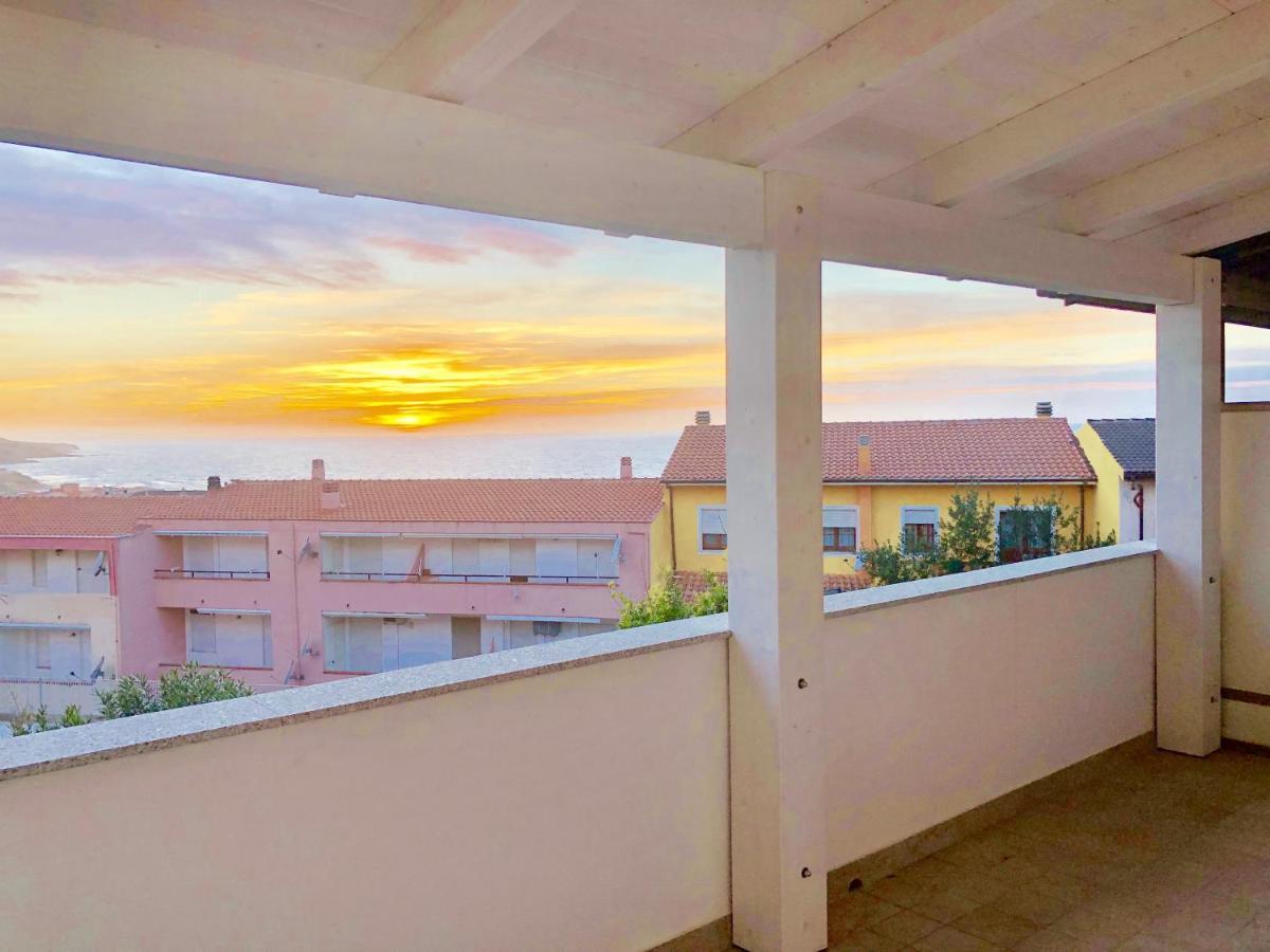 Apartament Lucia 150Mt From Beach Castelsardo Bagian luar foto